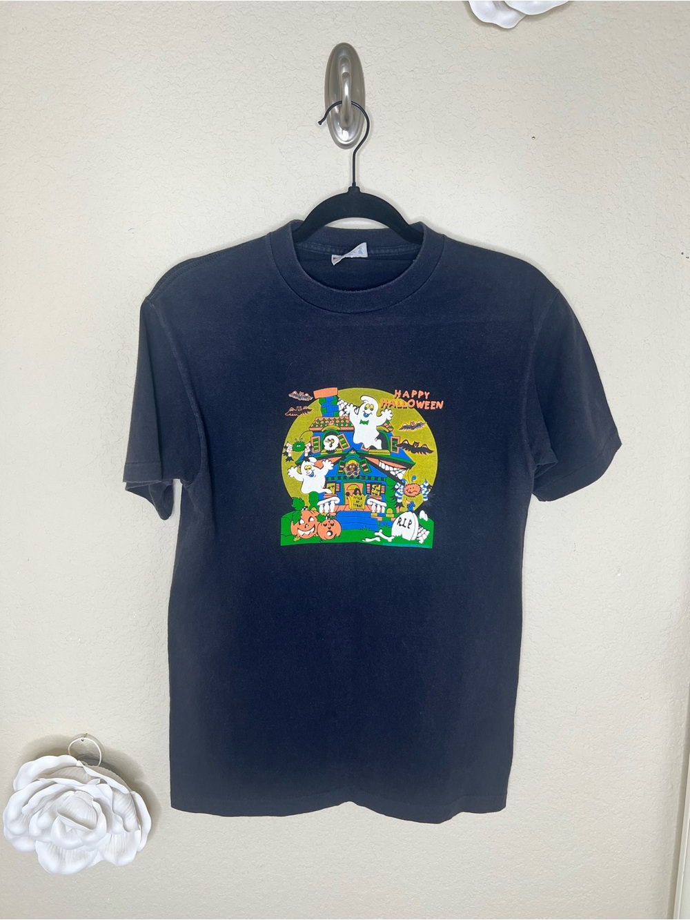 NTM: Vintage 1990 Happy Halloween Haunted House Graphic T-Shirt USA Small